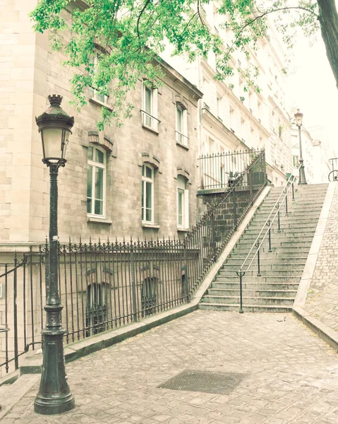 Montmartre Escadas e candeeiro — Fotografia de Stock