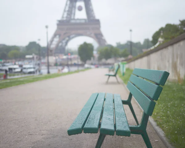 Banco en Trocadero Plaza — Foto de Stock