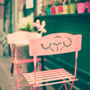 Paris Street Cafe