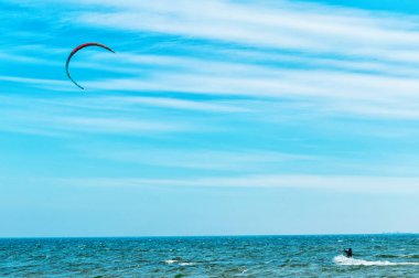 Yatılı, aşırı spor uçurtma