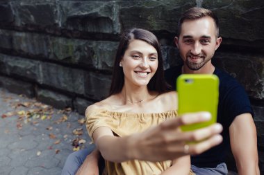 genç güzel selfie çiftiz
