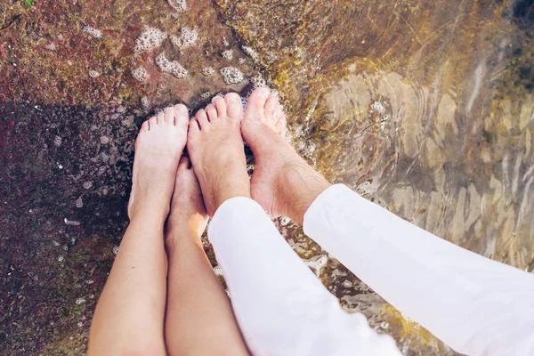 Pochi piedi in acqua — Foto Stock