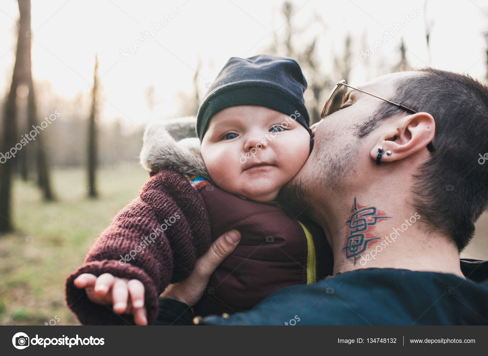 Fotos De Papa Y Bebe De Stock Papa Y Bebe Imagenes Libres De Derechos Depositphotos