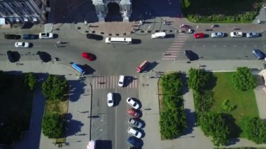 Kuş bakışı ile yolların kavşak.