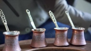 Bir adam olun Türk kahvesi