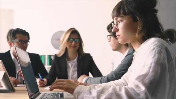 Startup Diversity Teamwork Brainstorming Meeting Concept. Προγραμματισμός ανθρώπων. — Αρχείο Βίντεο