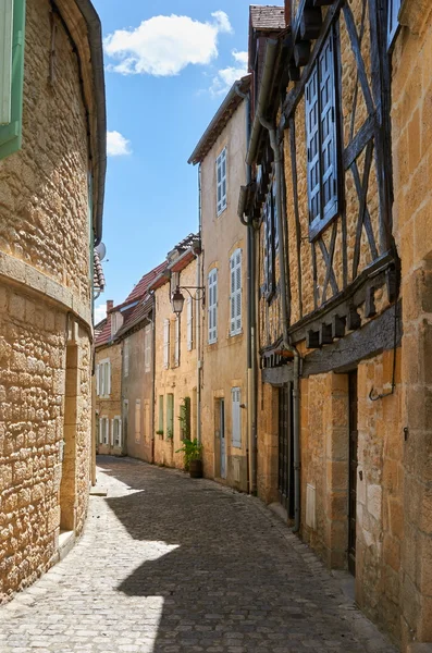 En forntida street i Montignac — Stockfoto