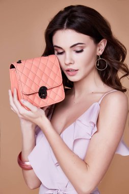 Güzel güzel kadın makyaj yüz bakımı kozmetik cre portresi