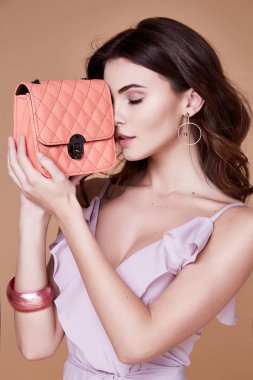 Güzel güzel kadın makyaj yüz bakımı kozmetik cre portresi