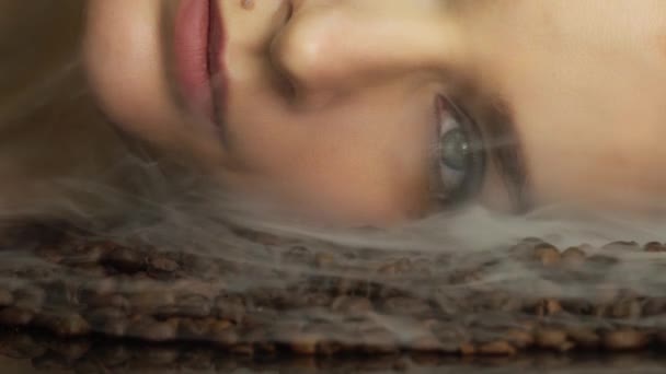 아름다움 화장품 메이크업 마스카라 립스틱 아로마 보이는 스타일 마스카라 뜨거운 — 비디오