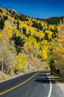 Colorado dağ yolu taraftan