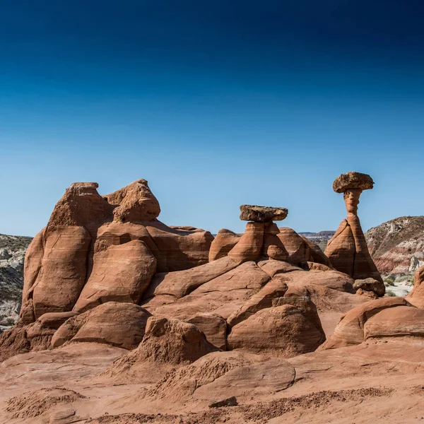 Sgabello dei rospi Rocks in Utah Wilderness — Foto Stock