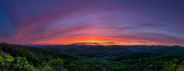 Pano Sunset längs Blue Ridge Parkway — Stockfoto