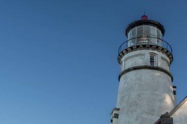 Heceta kafa feneri mavi gökyüzü ile