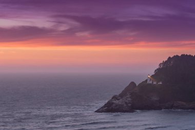 Heceta Merkez Over mor günbatımı