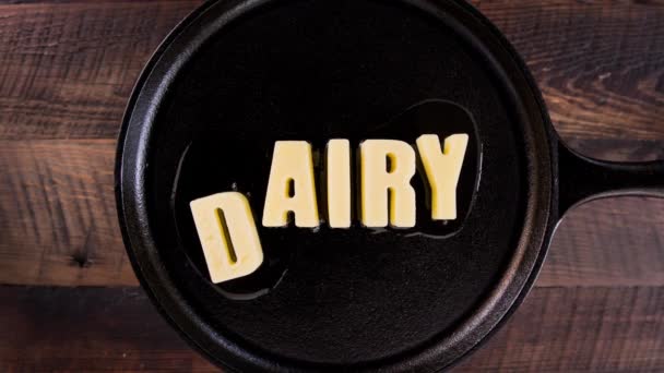 Butter Words Dairy Cast Iron Skillet Fundo — Vídeo de Stock