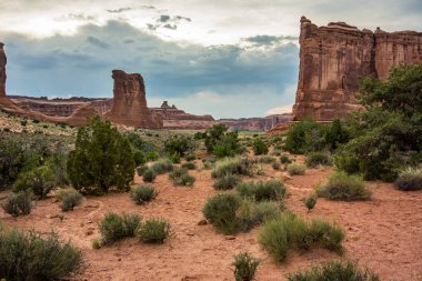 Adliye Sarayı civarındaki çöl.
