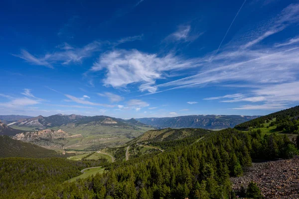 Vents de route en dessous du col indien mort — Photo