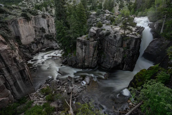 Ευρεία άποψη του Shell Creek Falls — Φωτογραφία Αρχείου