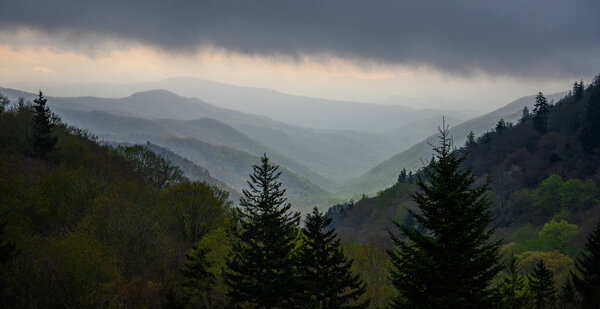 Cloudy Day at Oconaluftee Overlook