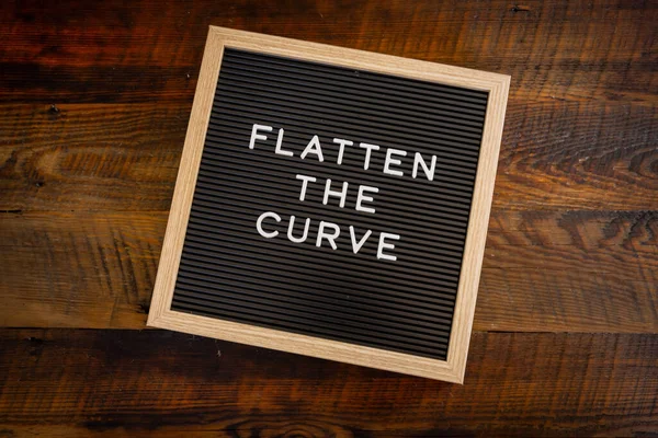 Flatten Curve Centered Houten Ondergrond — Stockfoto