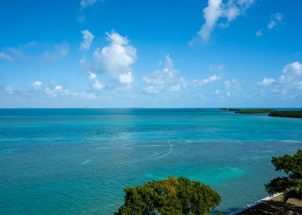 Mirando Hacia Fuera Llave Boca Chita Día Soleado — Foto de Stock