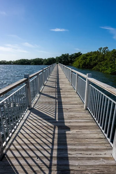Pohled Dolů Dlouhém Mostě Přes Biscayne Bay — Stock fotografie