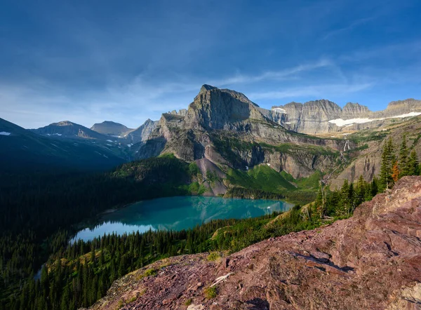 Montana Daki Grinnell Gölü Nün Yukarısındaki Rocky Gözcüsü — Stok fotoğraf