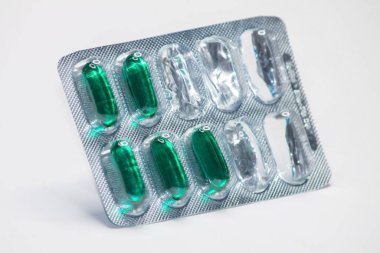 Yeşil Renk Paketleme Hapları, Corona Virüsü 'nü tedavi etmek için gerekli ilaç