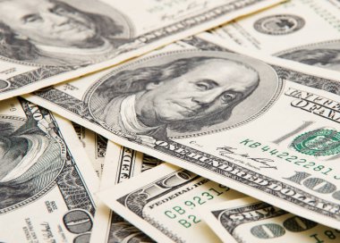 Arkaplan olarak 100 dolar..