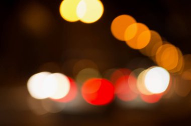 Gece şehrinin soyut mavi ışıkları