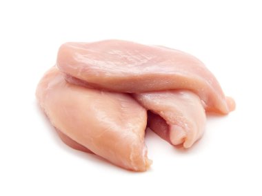 Çiğ tavuk göğsü filetosu.