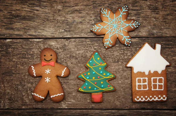 Lebkuchen Über Holzuntergrund — Stockfoto