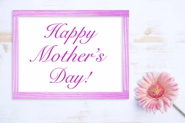 Flor rosa con marco y palabras Feliz Día de las Madres —  Fotos de Stock