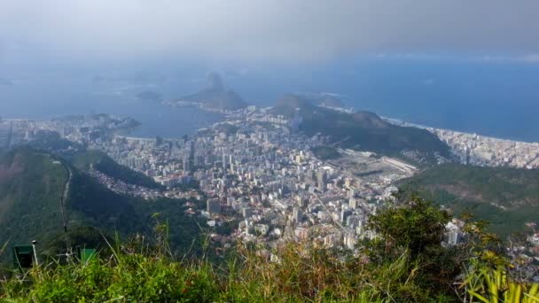 Вид Рио-де-Жанейро с вершины холма — стоковое видео