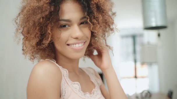 Portrait Young Afro American Woman Looking Camera Smiling Royalty Free Stock Video