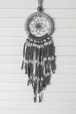 Gri rüya yakalayıcı 