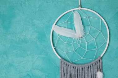 Beyaz gri rüya yakalayıcı 