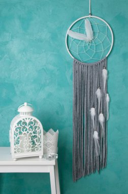 Beyaz gri rüya yakalayıcı 