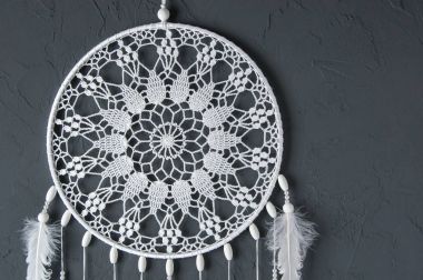 Beyaz tığ işi bardak altlığı peçete rüya yakalayıcı 