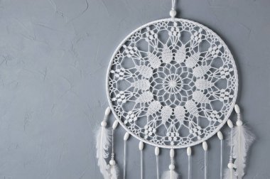 Beyaz tığ işi bardak altlığı peçete rüya yakalayıcı 