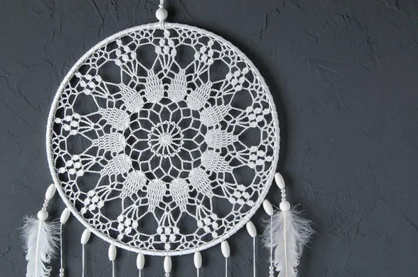 Beyaz tığ işi bardak altlığı peçete rüya yakalayıcı 