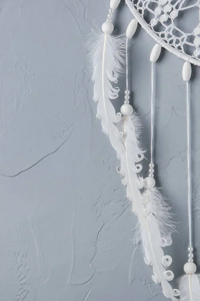 Beyaz tığ işi bardak altlığı peçete rüya yakalayıcı — Stok fotoğraf
