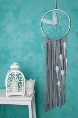 Beyaz gri rüya yakalayıcı 