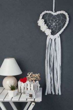 Beyaz kalp dantel rüya yakalayıcı 