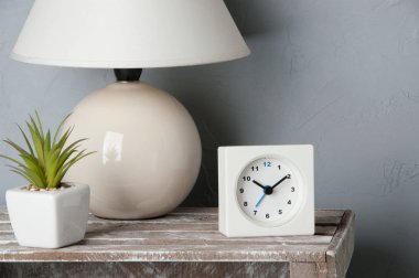 Gri yatak odası dekor