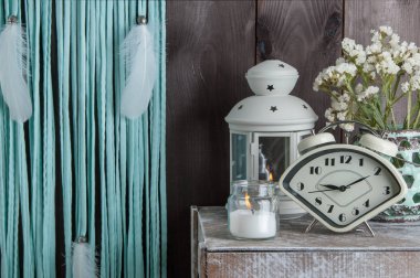 Yatak odası Dekor ahşap arka plan üzerinde