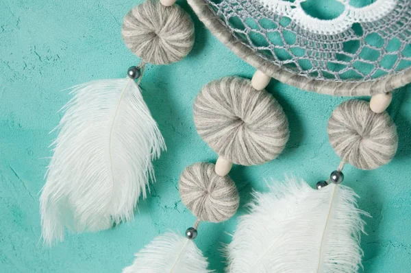 Beyaz gri rüya yakalayıcı 