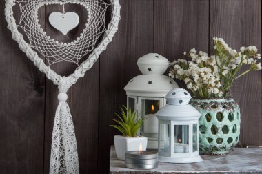 Yatak odası Dekor ahşap arka plan üzerinde