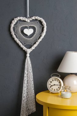 Beyaz kalp rüya yakalayıcı